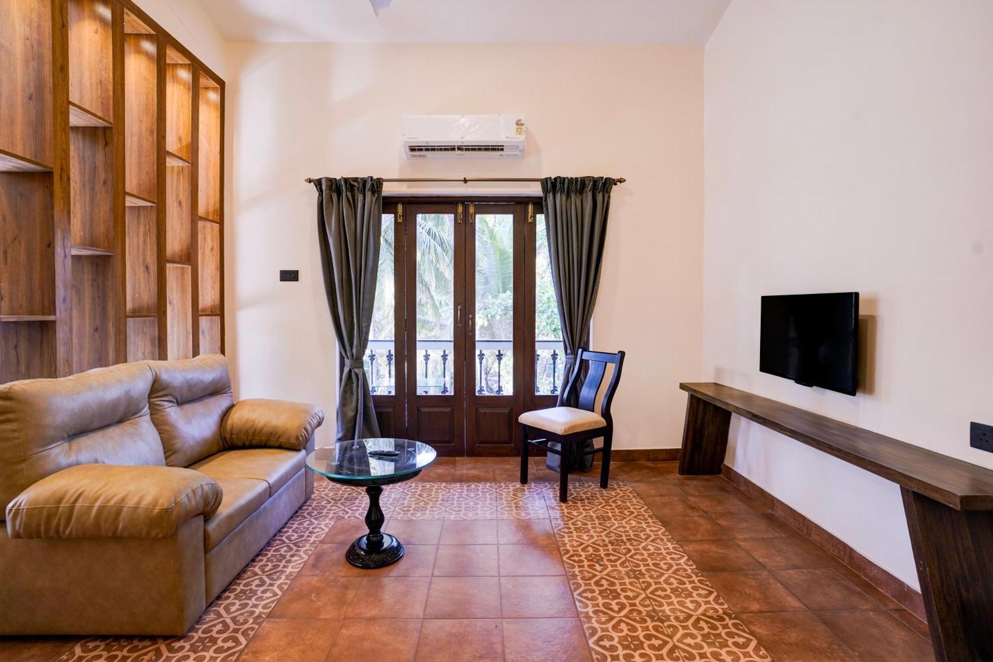 Collection O Dona Karen Hotel GOA Bagian luar foto